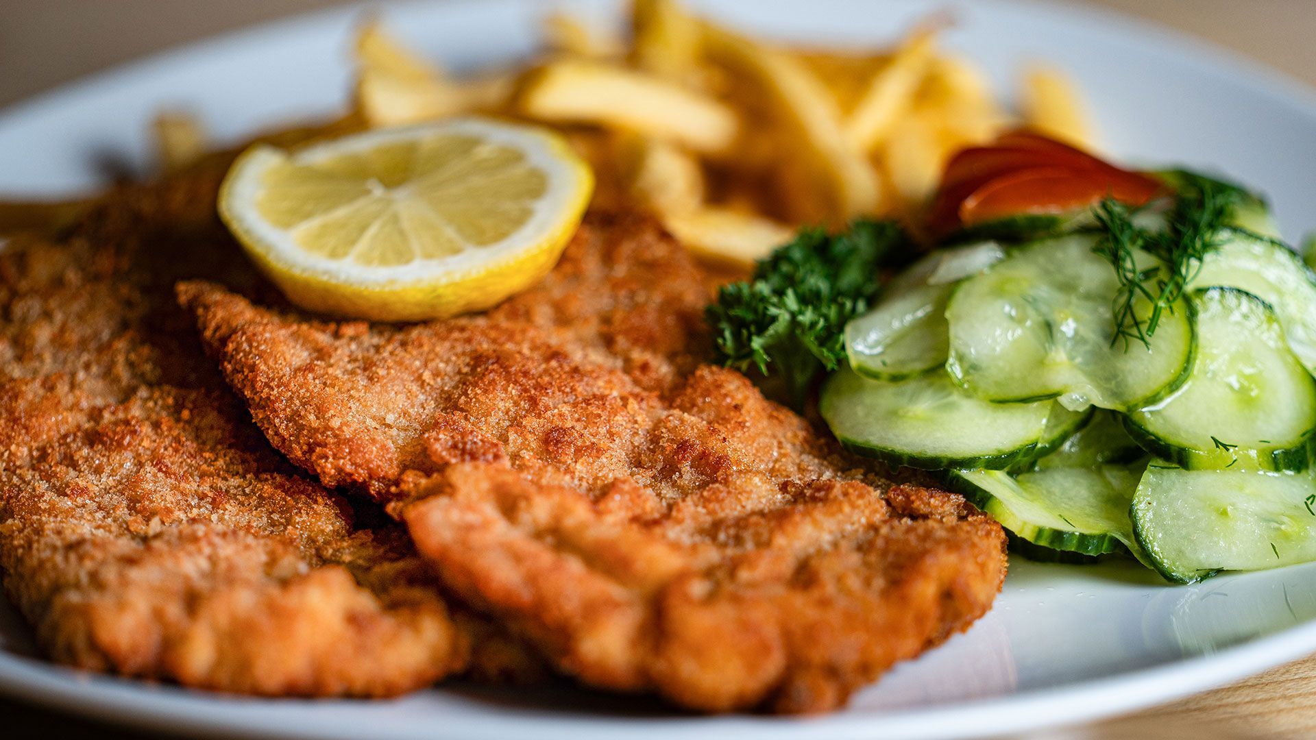 Original Wiener Schnitzel – Samstags Highlight im Gulasch